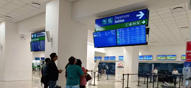 La afluencia de pasajeros se mantiene regular en el aeropuerto de Mérida