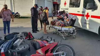 El motociclista fue llevado al Hospital General de Cozumel debido a la lesión sufrida tras ser atropellado