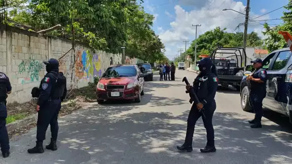 Cozumel ha registrado cateos y arrestos por diversos delitos en los últimos días, sin que se conozcan acciones para descender la indicencia delictiva en el municipio Cozumel ha registrado cateos y arrestos por diversos delitos en los últimos días, sin que se conozcan acciones para descender la indicencia delictiva en el municipio