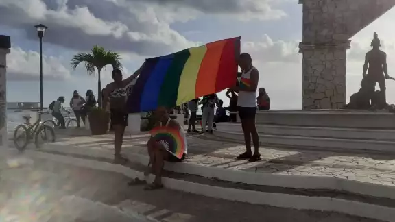 La comunidad LGBTQ+ ha salido a las calles de Cozumel a manifestarse La comunidad LGBTQ+ ha salido a las calles de Cozumel a manifestarse