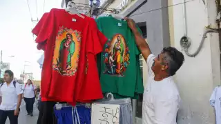 Comercio informal incrementa en el Centro de Mérida por las fiestas decembrinas