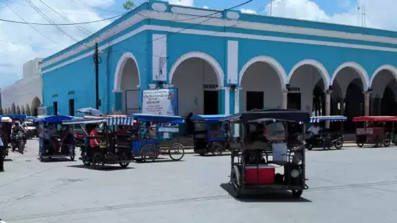 Los costos subirán de 5 a 7 pesos, informó un taxista Los costos subirán de 5 a 7 pesos, informó un taxista