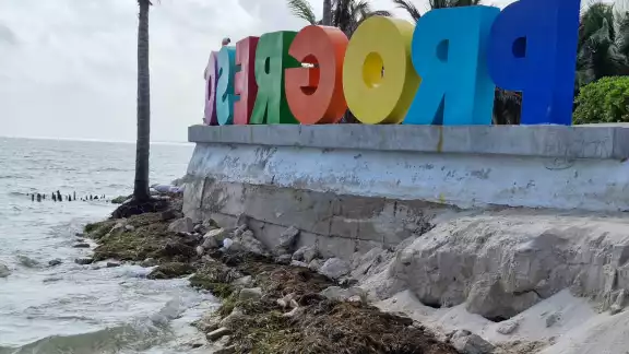 Disminuye el número de turistas a restaurantes y clubs de playa por la desintegración de arena