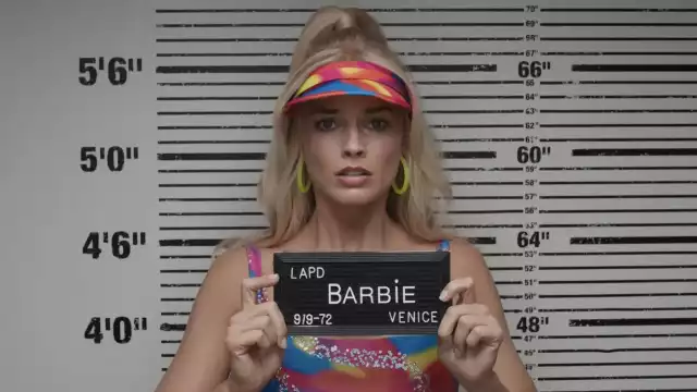 La película protagonizada por Margot Robbie fue baneada en el país asiático