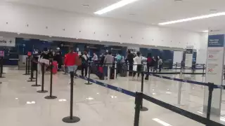 Las actividades en el Aeropuerto de Mérida comenzaron muy por la mañana, con el vuelo madrugador de la CDMX