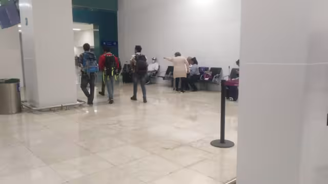 Houston, Monterrey, Veracruz, Guadalajara, Guatemala, Cancún, son algunos de los destinos para este lunes