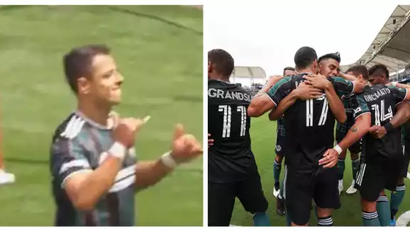 Chicharito Hernández celebra el gol Chicharito Hernández celebra el gol