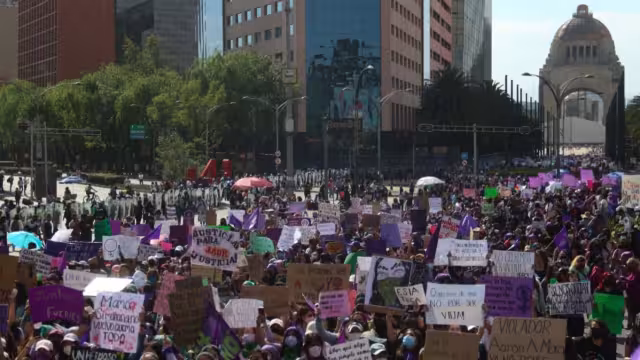 Marcha del 8M en conmemoración del Día Internacional de la Mujer