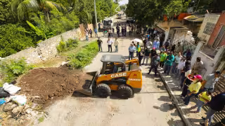 Detectan decenas de baches y basureros en colonia de Mérida; ya interviene el Ayuntamiento