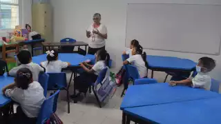 Alumnos de más de 40 escuelas de Yucatán vuelven a las aulas tras concluir el paro de docentes