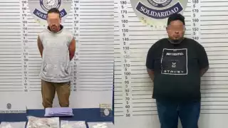 Policías de Playa del Carmen detienen a dos hombres por presunto narcomenudeo