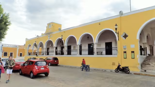 Los centros de trabajo fueron sanitizados por la noche