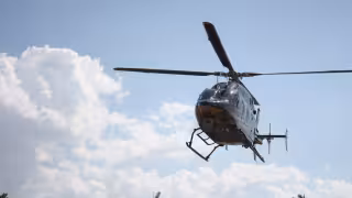 Helicóptero de la SSP traslada de emergencia a una mujer lesionada en accidente de moto en Tekax