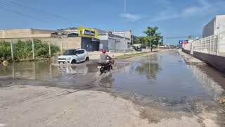 Conductores denuncian peligro en vado de Champotón