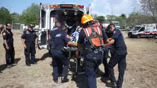 Helicóptero de la SSP traslada a Mérida a una joven de 20 años con complicaciones en su embarazo