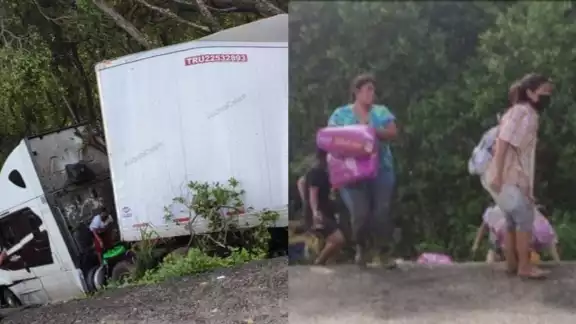 Habitantes de comunidades cercanas se llevaron varios costales con alimento para mascotas Habitantes de comunidades cercanas se llevaron varios costales con alimento para mascotas