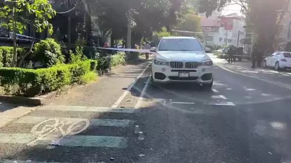 La balacera fue en la colonia Nápoles, en la Ciudad de México. La balacera fue en la colonia Nápoles, en la Ciudad de México.