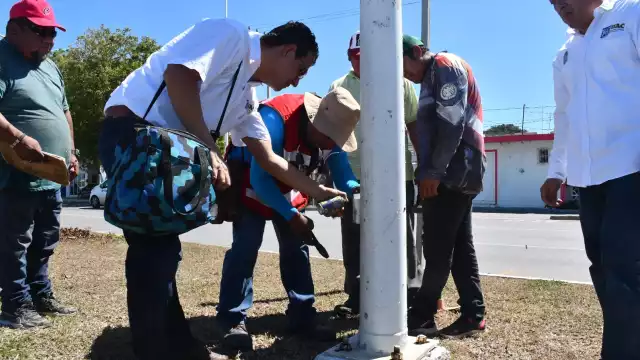 harán una revisión general de todos los postes de la ciudad capital aunque ahora se concentran en reforzar el tema de lo que será el derrotero