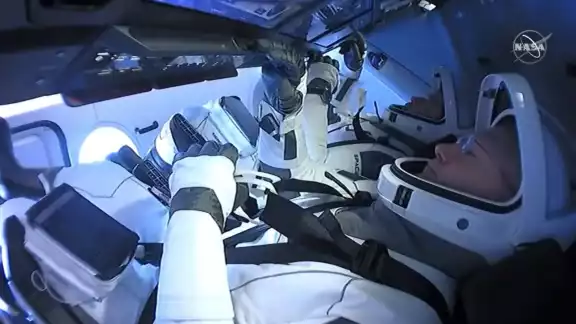 Robert Behnken y Douglas Hurley viajaron al espacio por 62 días a bordo de la cápsula del SpaceX (Especial) Robert Behnken y Douglas Hurley viajaron al espacio por 62 días a bordo de la cápsula del SpaceX (Especial)