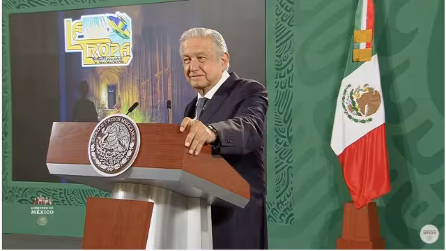AMLO puso la canción 'Los Caminos de la Vida' en su conferencia de prensa para justificar el regreso a clases