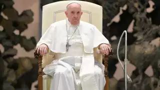 El Papa Francisco presenta una mejoría en su estado de salud