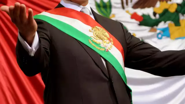 Los requisitos para ser Presidente de México los establece el Artículo 82 de la Constitución Mexicana
