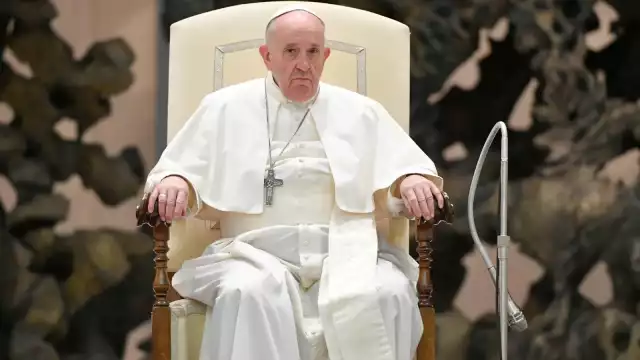 El Papa Francisco presenta una mejoría en su estado de salud