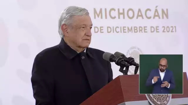 AMLO confirmó que un mexicano que estuvo en Sudáfrica presenta síntomas de COVID-19 y se está a la espera de la prueba sobre si porta la variante Ómicron