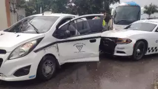 Patrulla de la Guardia Nacional choca contra taxi en Felipe Carrillo Puerto
