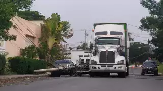 La CFE ya trabaja para restablecer el servicio