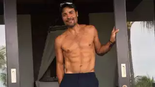 Chayanne baila bachata y enloquece a sus fans