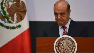 Murillo Karam continúa siendo evaluado tras estado crítico