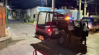 La policía acudió con cierta tardanza al lugar del incidente, lo que aprovecharon las agresoras para escapar de la casa.