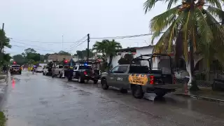 Entre los estragos de la intensa lluvia, ha sido la invasión del agua en una vivienda en la colonia Emiliano Zapata II