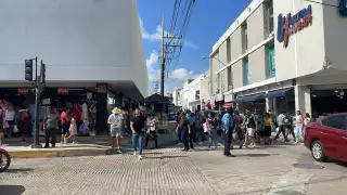 El Centro de Mérida registra gran afluencia de personas