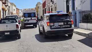 Paramédicos atienden a norteamericano tras accidente en gimnasio