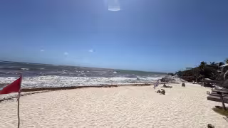 ¡Bandera roja! Frente Frío 41 provoca restricciones en playas de Tulum