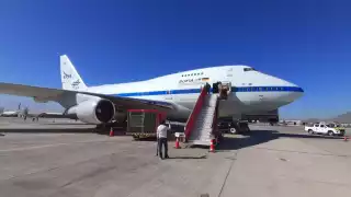 El avión finalizó su misión con la captura de nuevas fotografías del espacio