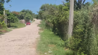 Vecinos de El Arenal denunciaron el abandono de los alrededores del Cobacam 09.