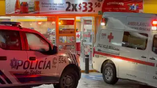 El botín que se llevó fue dinero en efectivo, mercancía y pertenencia de las empleadas 