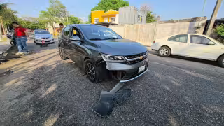 Un ayudante de mecánico fue atropellado en la colonia 1 de Mayo Playón.