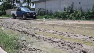 Vecinos de la calle 14, en la colonia Lázaro Cárdenas de Champotón, pidieron atender el problema de agua estancada.