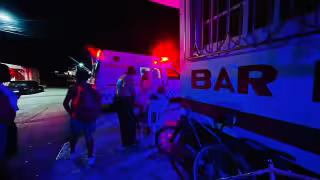 Ebrio da golpiza a trabajador del bar La Traviesa en Chetumal