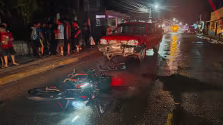 Rebase imprudente termina en accidente múltiple en Calkiní