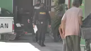 El presunto responsable decidió parar la bronca y mediante una ventana entregar el equipo celular