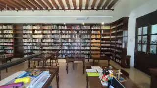En los festejos se entregó una medalla al mérito de la bibliotecaria Gloria Ku