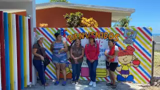 La reja de la escuela fue forzada, donde se robaron una laptop