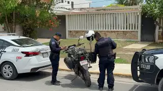 Conductores sancionados por licencia vencida, falta de placas y vidrios polarizados