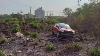 No se encontraron restos de sangre en el interior del coche, por lo que se presume no hay heridos.