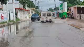 El huracán Isaías provocó fuertes vientos en Isla Arena, Calkiní.